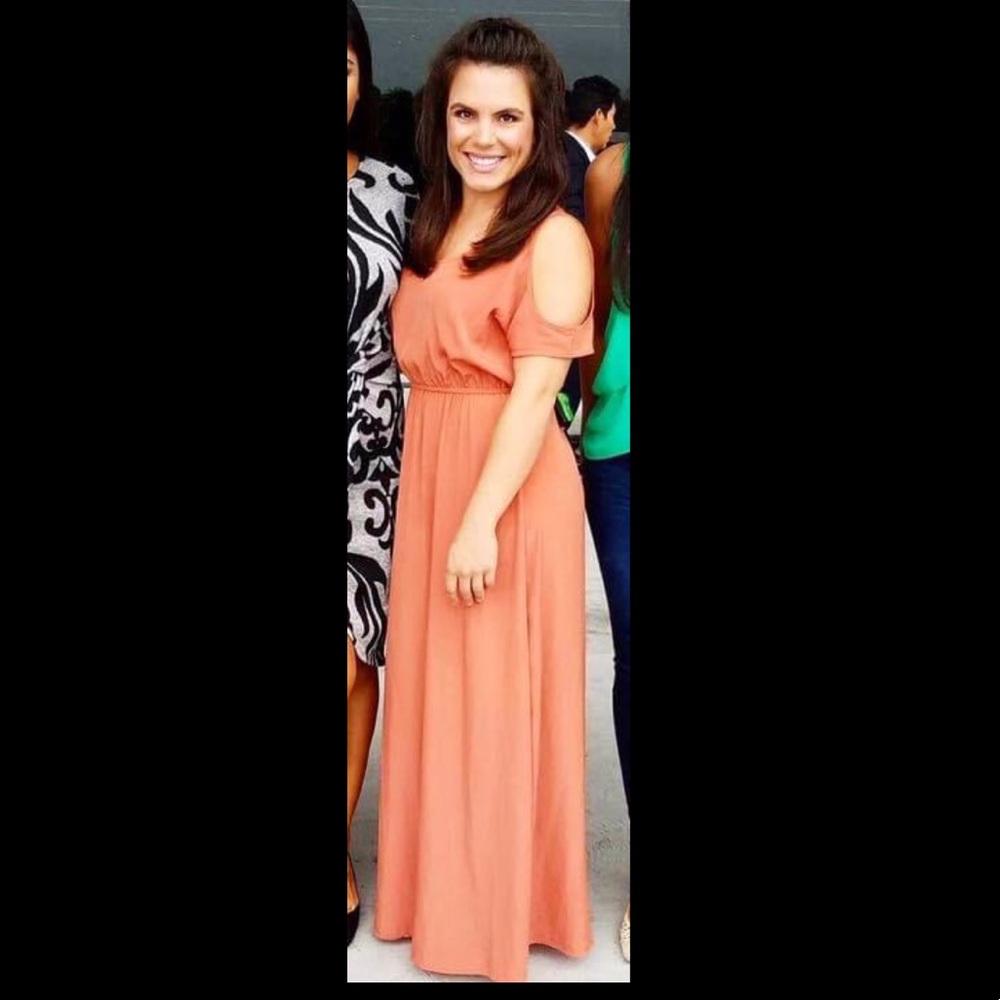 Forever 21 off the shoulder maxi dress